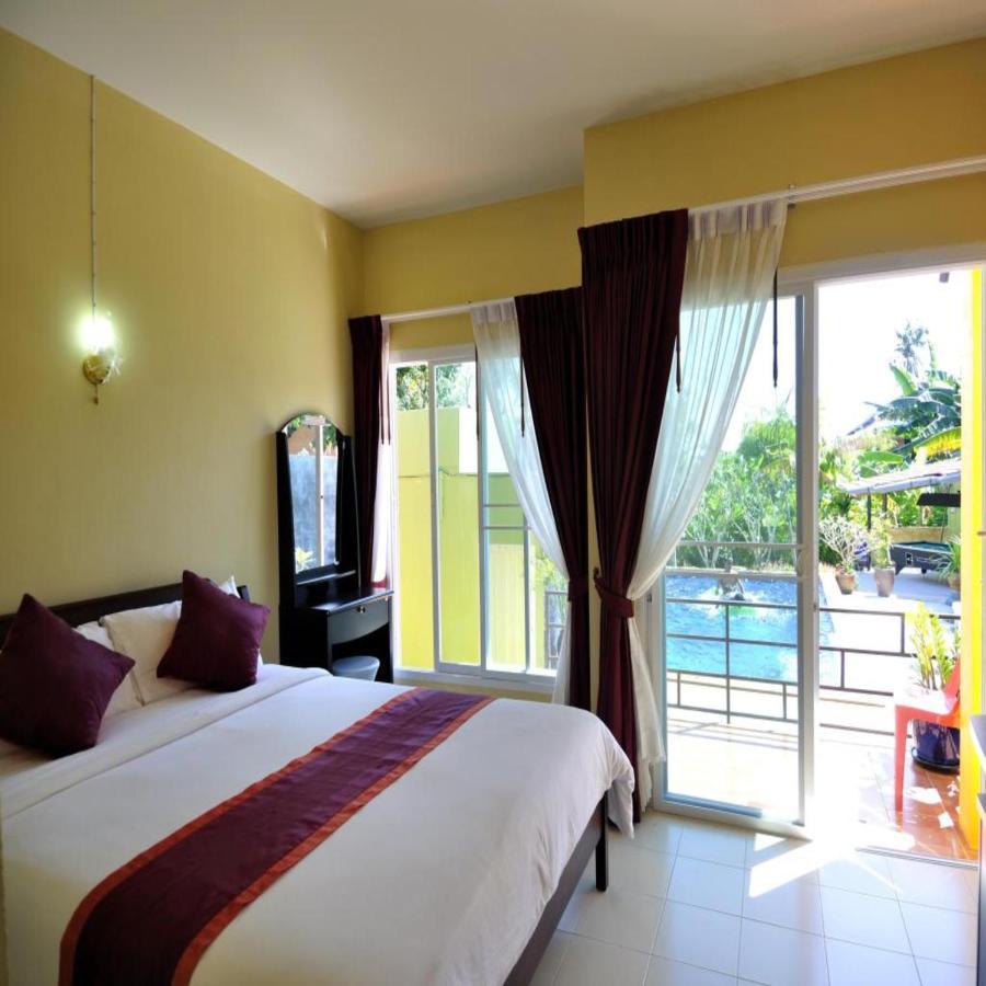 Serene Villa Phuket Chalong Exterior photo